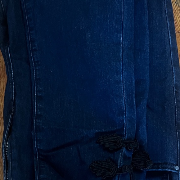 Jeans and Pants Bundle Never Been Worn - Picture 8 of 9